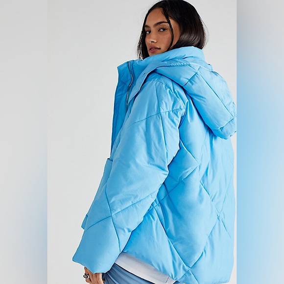 NEW Free People Emmy Swing Puffer Jacket In Capri Blue - Picture 2 of 12